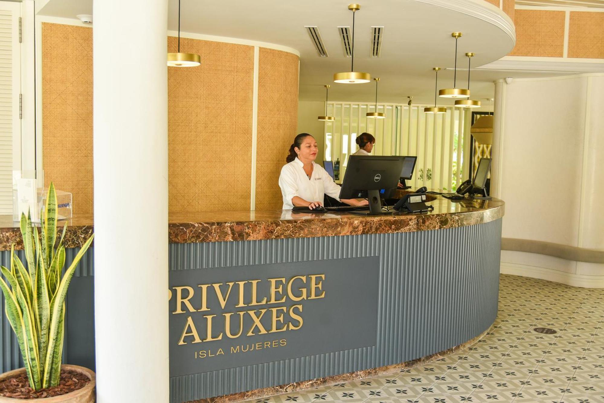 Privilege Aluxes Adults Only Isla Mujeres Exterior photo